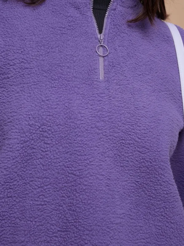 Women Solid Sweatshirt