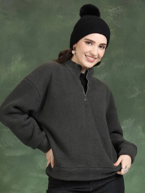 Tokyo Talkies Women Grey Solid Pullover High Neck Sweatshirts