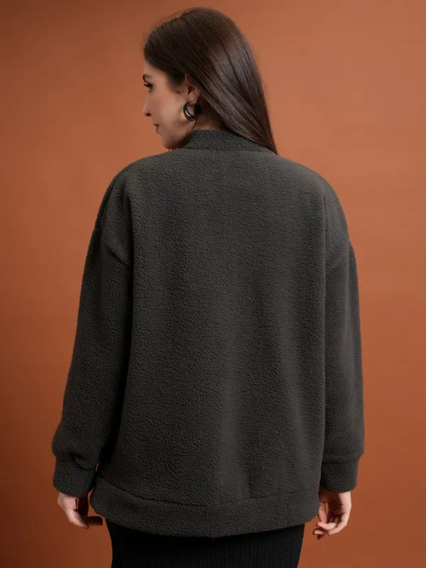  Tokyo Talkies Women Grey Solid Pullover High Neck Sweatshirts
