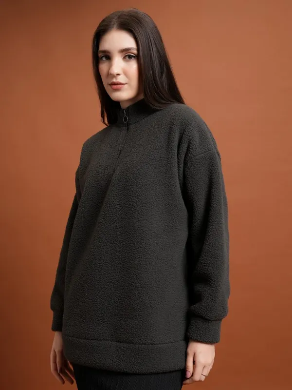  Tokyo Talkies Women Grey Solid Pullover High Neck Sweatshirts
