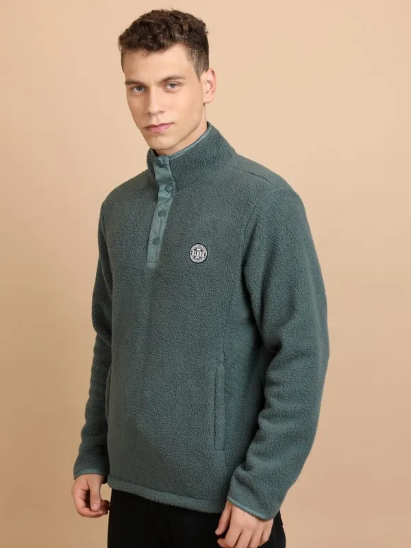  Highlander Men Green High Neck Pullover Sweatshirts