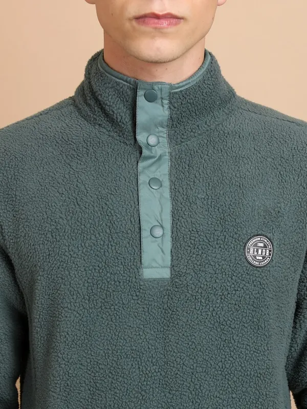  Highlander Men Green High Neck Pullover Sweatshirts