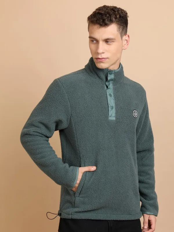  Highlander Men Green High Neck Pullover Sweatshirts