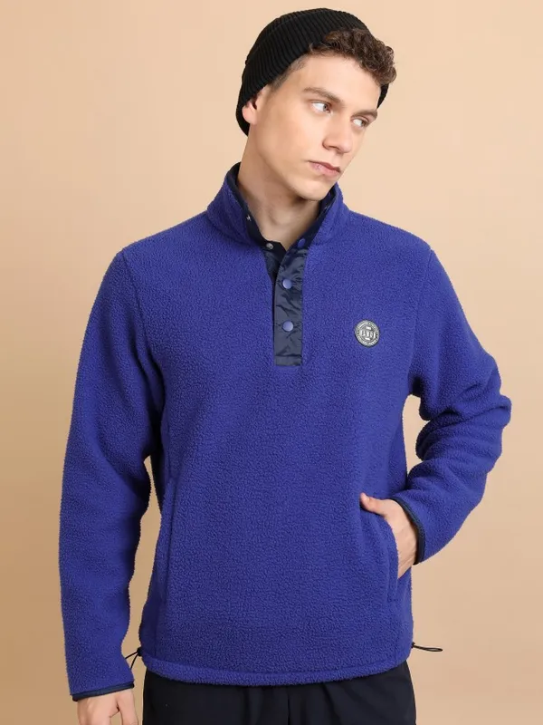  Highlander Men Blue High Neck Pullover Sweatshirts