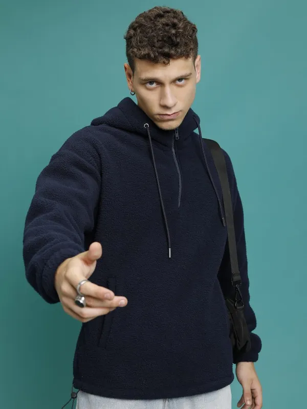 Men Solid Sweatshirt