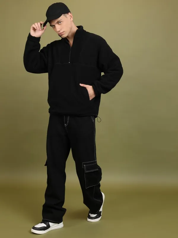  Highlander Men Black High Neck Pullover Sweatshirts