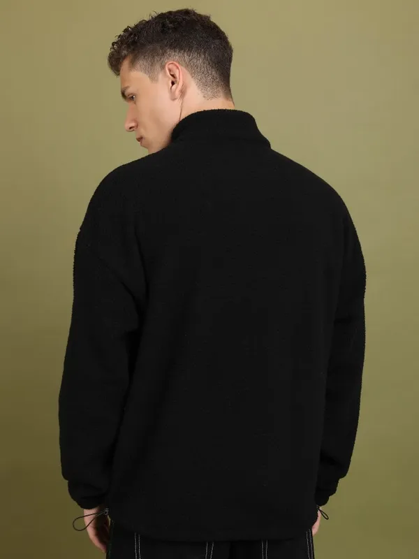  Highlander Men Black High Neck Pullover Sweatshirts