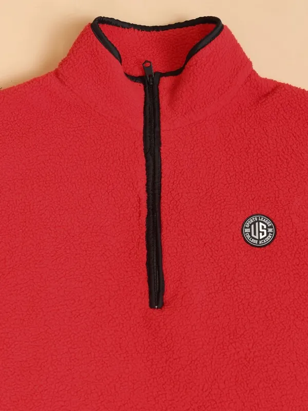  Highlander Men Red High Neck Pullover Sweatshirts