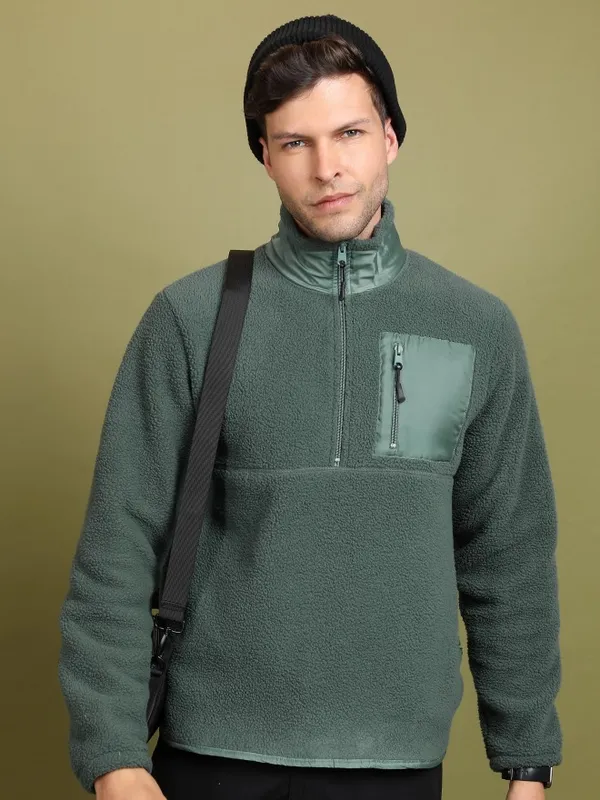  Highlander Men Green High Neck Pullover Sweatshirts
