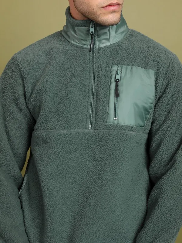  Highlander Men Green High Neck Pullover Sweatshirts