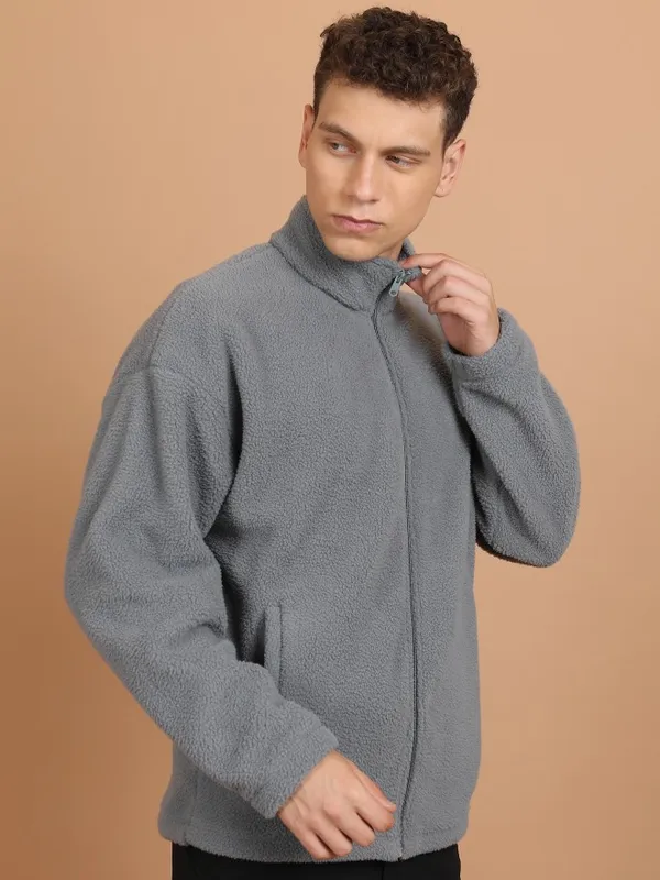  Highlander Men Grey High Neck Pullover Sweatshirts