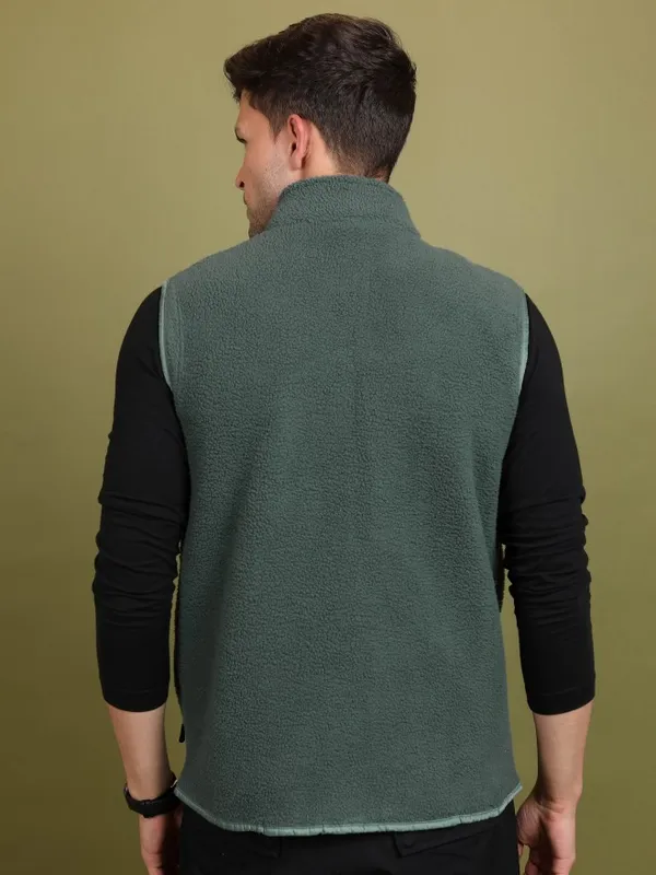  Highlander Men Green High Neck Front-Open Sweatshirts