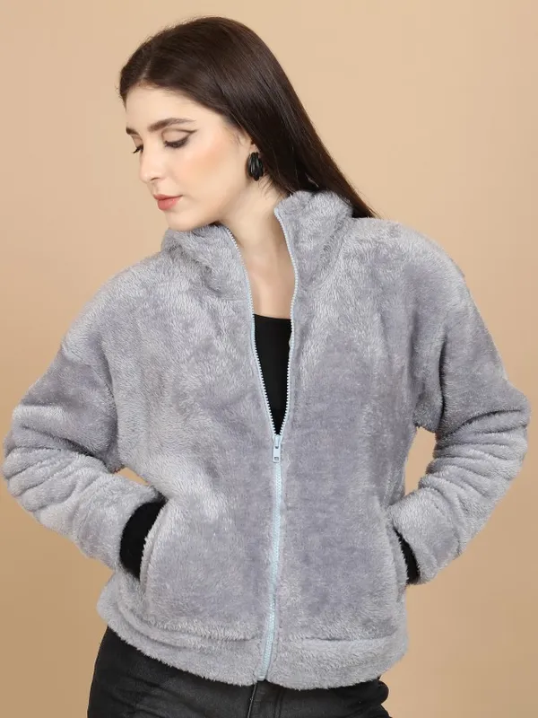  Tokyo Talkies Women Grey Solid Pullover Hood Sweatshirts
