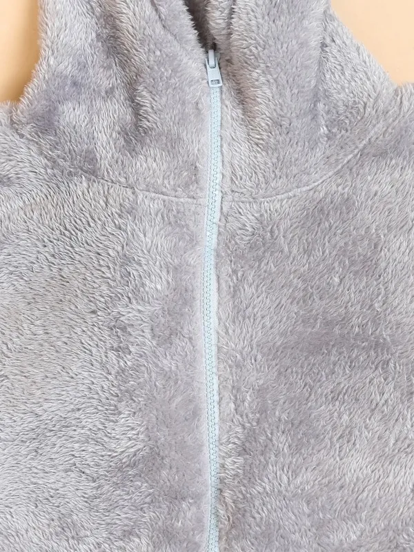  Tokyo Talkies Women Grey Solid Pullover Hood Sweatshirts