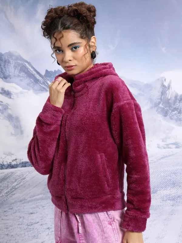  Tokyo Talkies Women Pink Solid Pullover Hood Sweatshirts