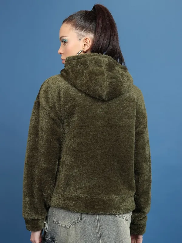  Tokyo Talkies Women Green Solid Pullover Hood Sweatshirts