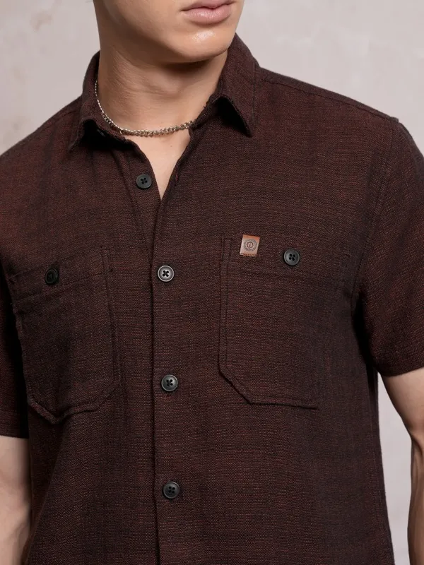 Locomotive Men Brown Solid Slim Fit Casual Shirt