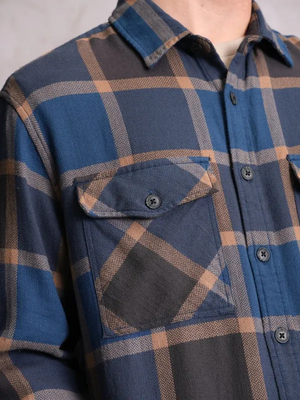 Locomotive Men Blue Checked Oversized Fit Casual Shirts