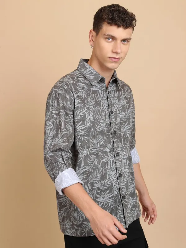  Highlander Men Grey Printed Regular Fit Casual Shirts