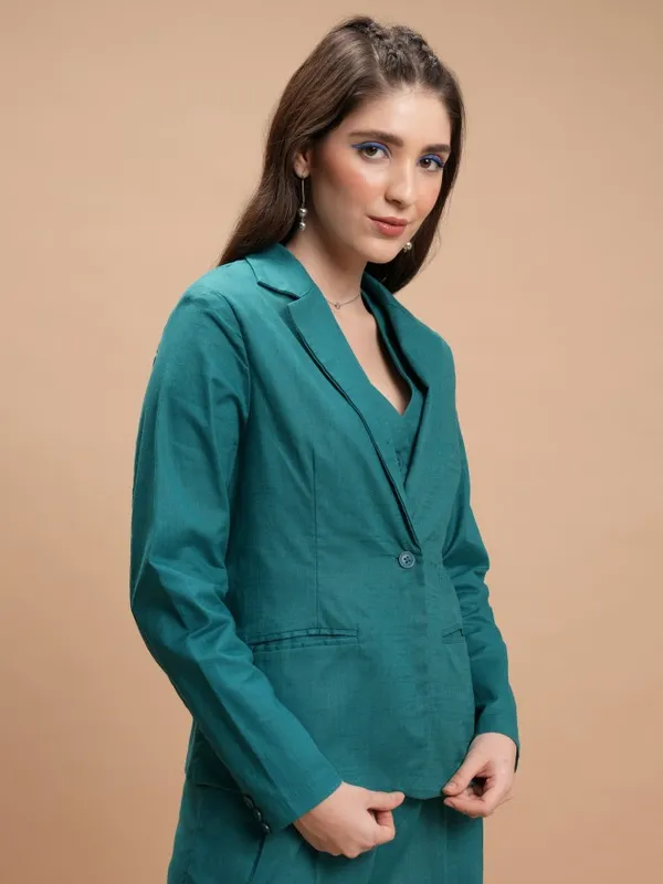 Solid Regular Fit Blazer