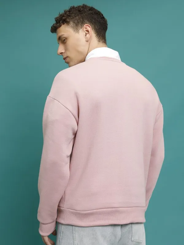  Highlander Men Pink Printed Sweatshirts