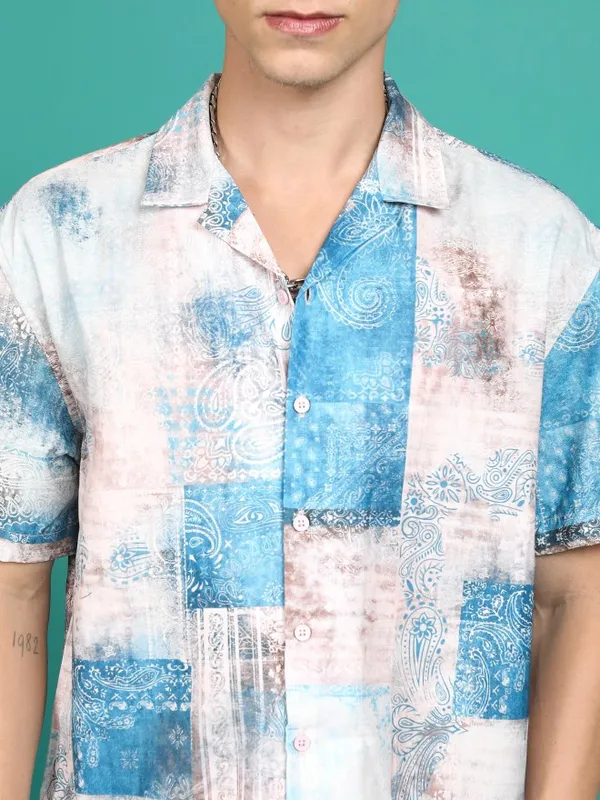  Highlander Men Blue Printed Oversized Fit Casual Shirts