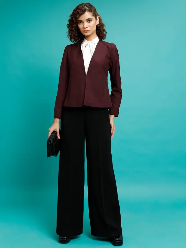 Solid Regular Fit Blazer