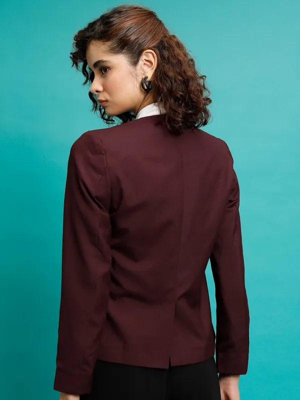 Solid Regular Fit Blazer