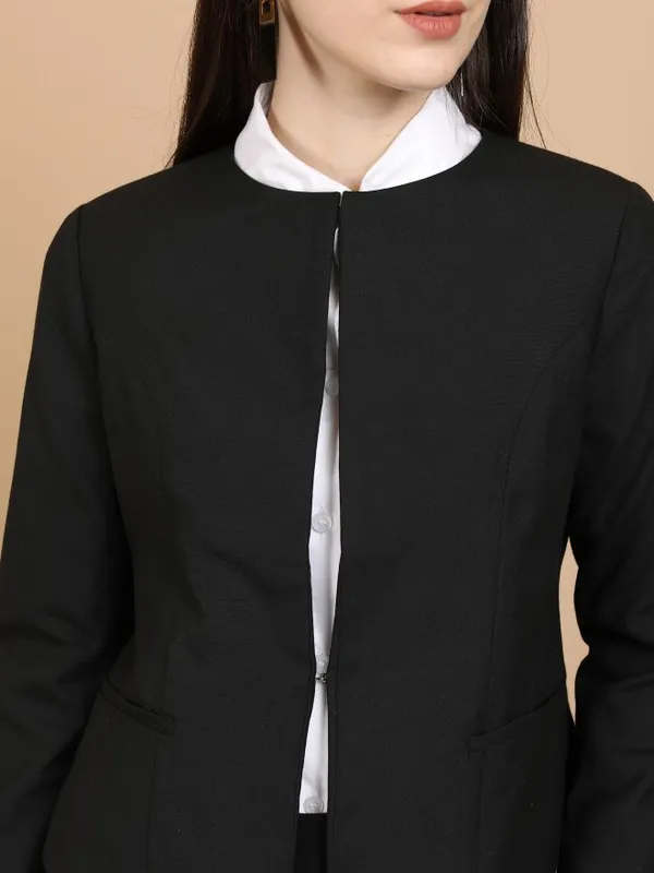 Tokyo Talkies Women Black Solid Single-Breasted Blazer
