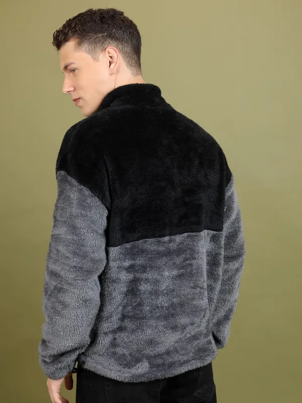  Highlander Men Black High Neck Pullover Sweatshirts