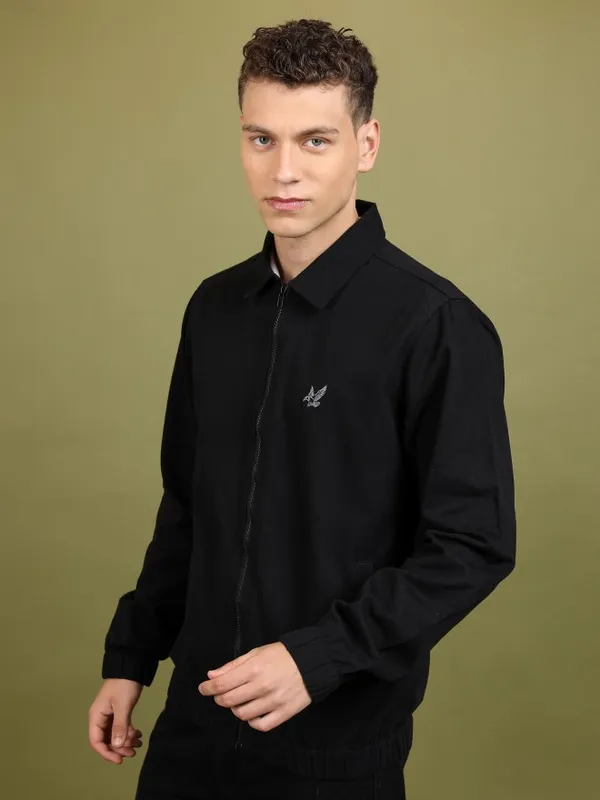 Highlander Men Black Solid Open Front Jacket