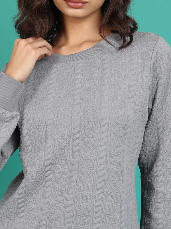  Tokyo Talkies Women Grey Solid Pullover Round Neck Sweatshirts