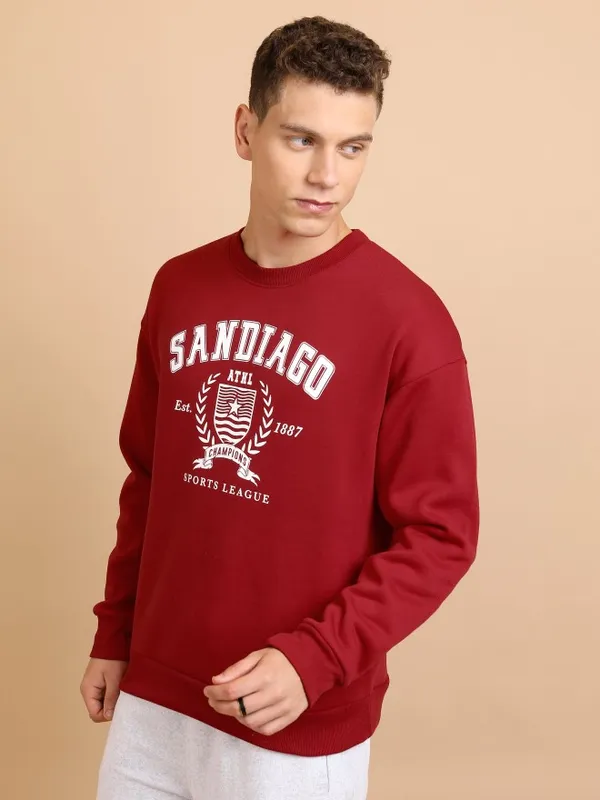  Highlander Men Red Round Neck Pullover Sweatshirts