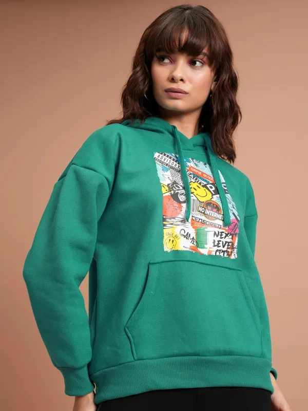  Tokyo Talkies Women Teal Printed Pullover Hood Sweatshirts