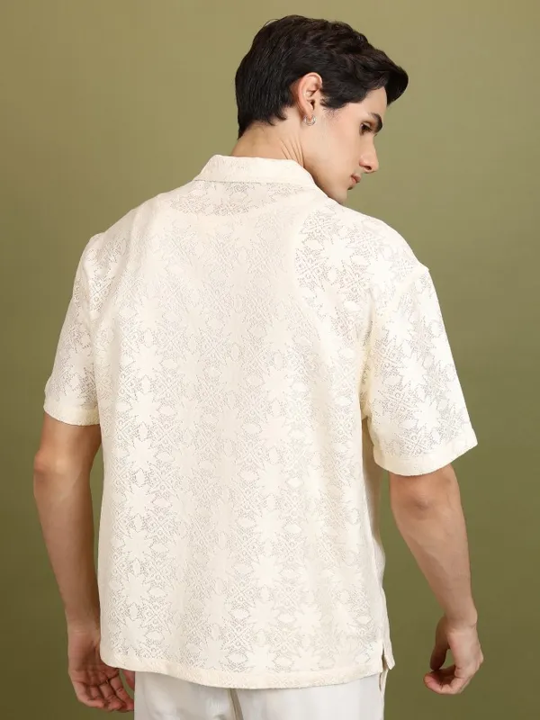  Highlander Men Cream Self Design Oversized Fit Casual Shirts
