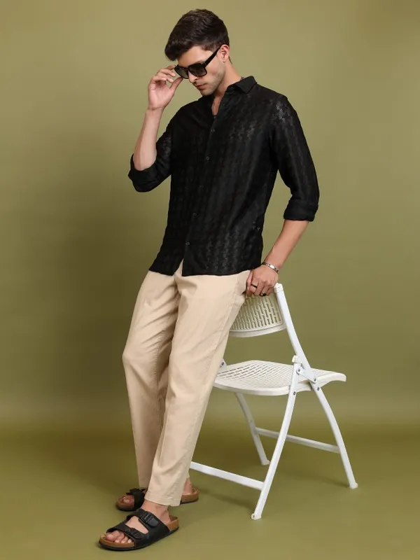  Highlander Men Black Self Design Oversized Fit Casual Shirts