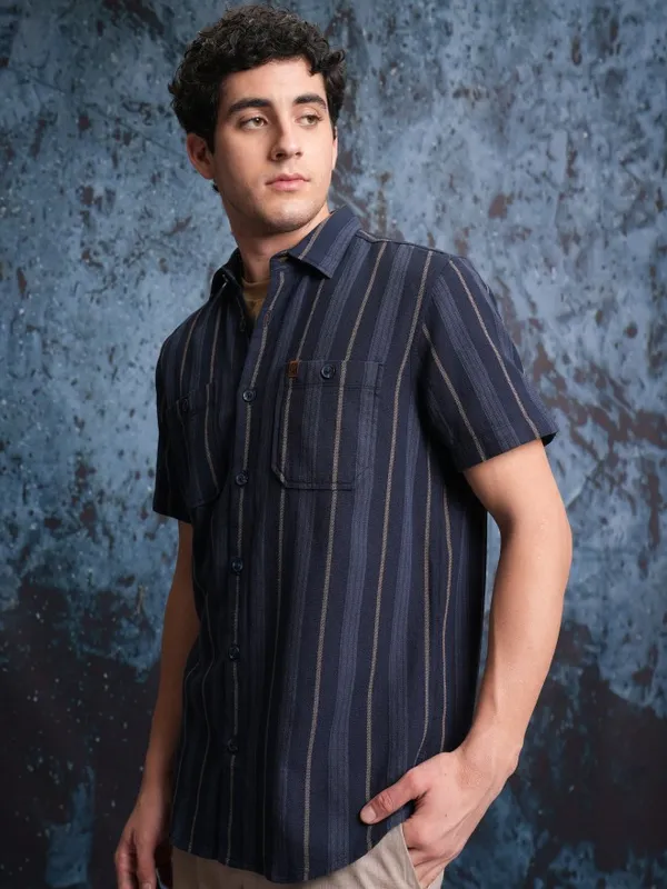  Locomotive Men Navy Blue Striped Regular Fit Casual Shirts