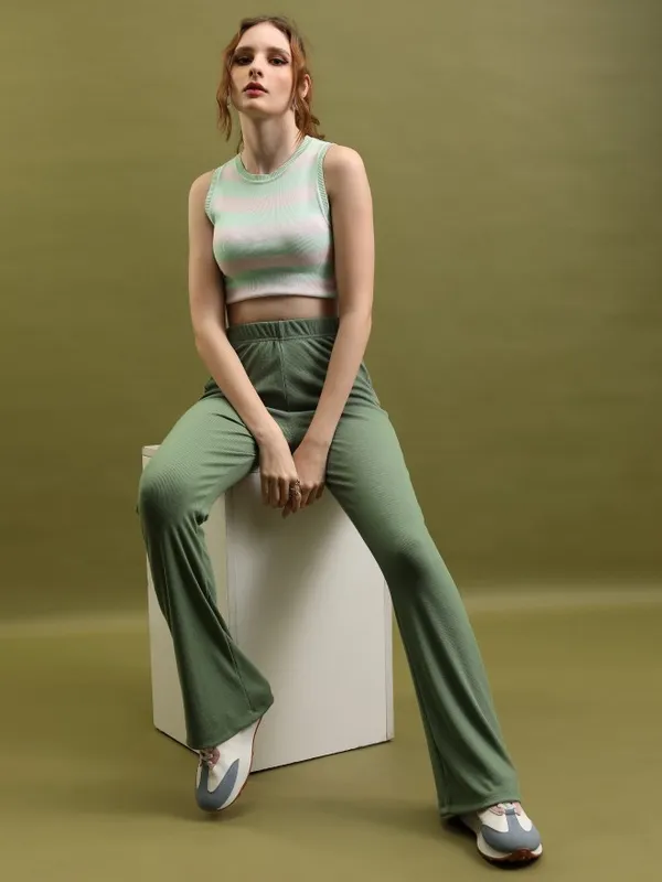  Tokyo Talkies Women Olive Solid Flared Casual Trousers