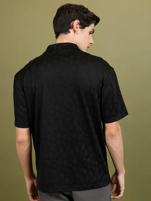  Highlander Men Black Self Design Oversized Fit Casual Shirts