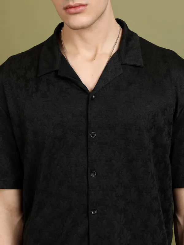  Highlander Men Black Self Design Oversized Fit Casual Shirts