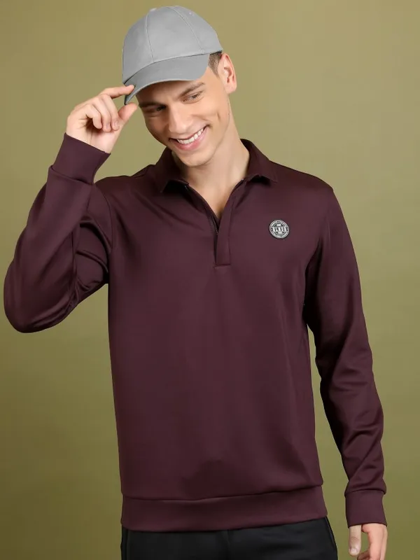  Highlander Men Burgundy High Neck Pullover Sweatshirts