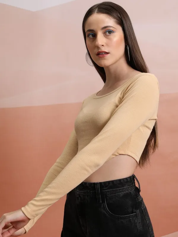 Solid Fitted Top
