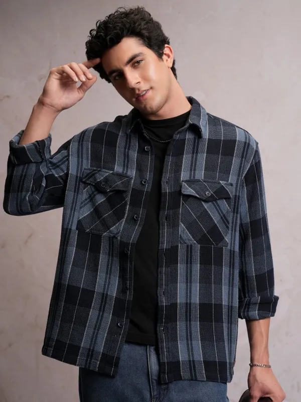  Locomotive Men Navy Blue Checked Oversized Fit Casual Shirts