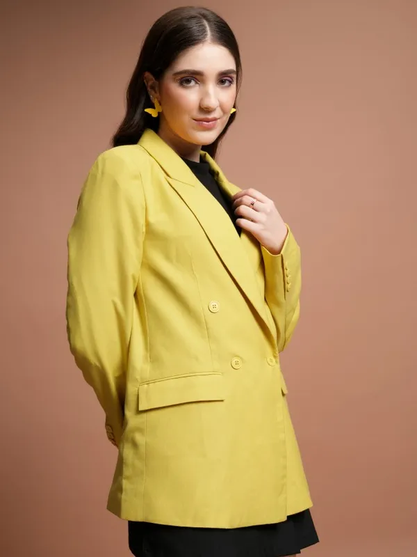 Solid Regular Fit Blazers