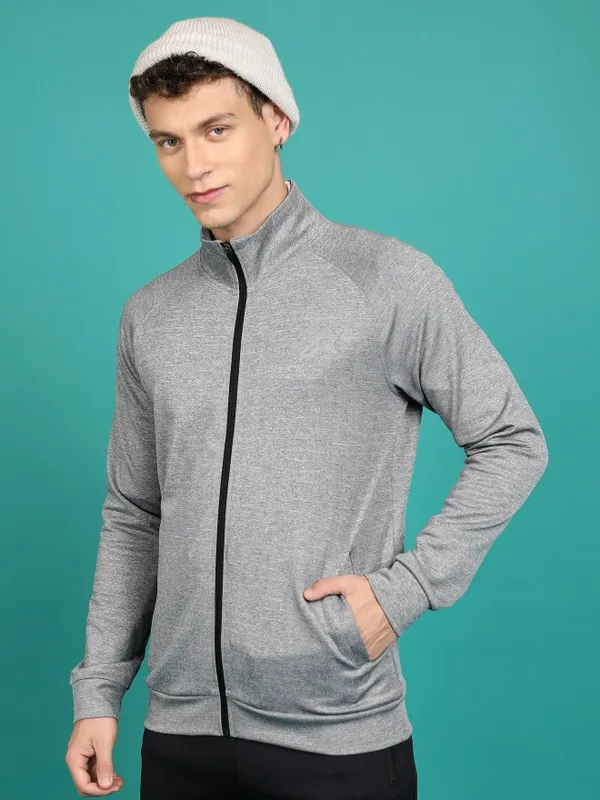 Men Solid Sweatshirts