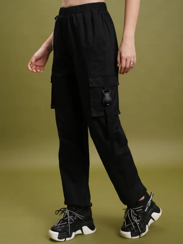 Tokyo Talkies Women Black Solid Regular Fit Cargos
