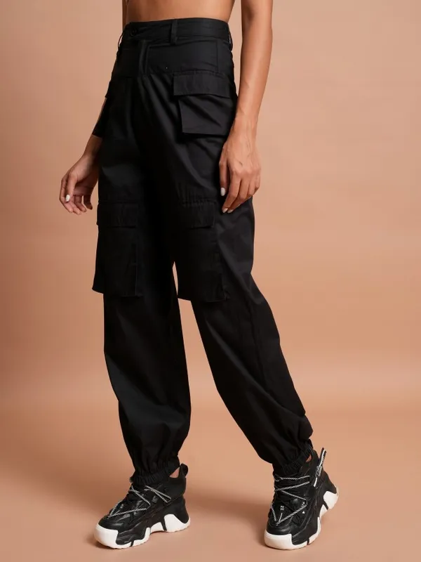 Solid Regular Fit Joggers