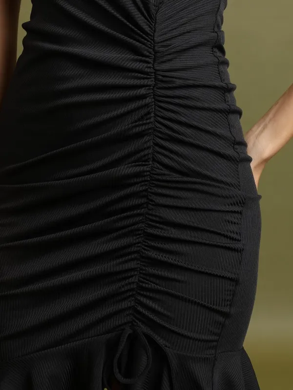  Tokyo Talkies Women Black Solid Bodycon Dresses