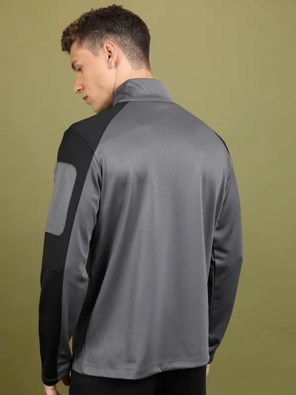 Highlander Men Grey Solid Open Front Jacket Jackets