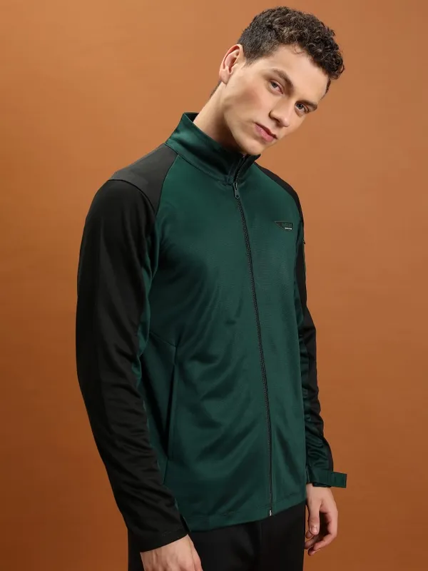  Highlander Men Green Solid Open Front Jacket Jackets